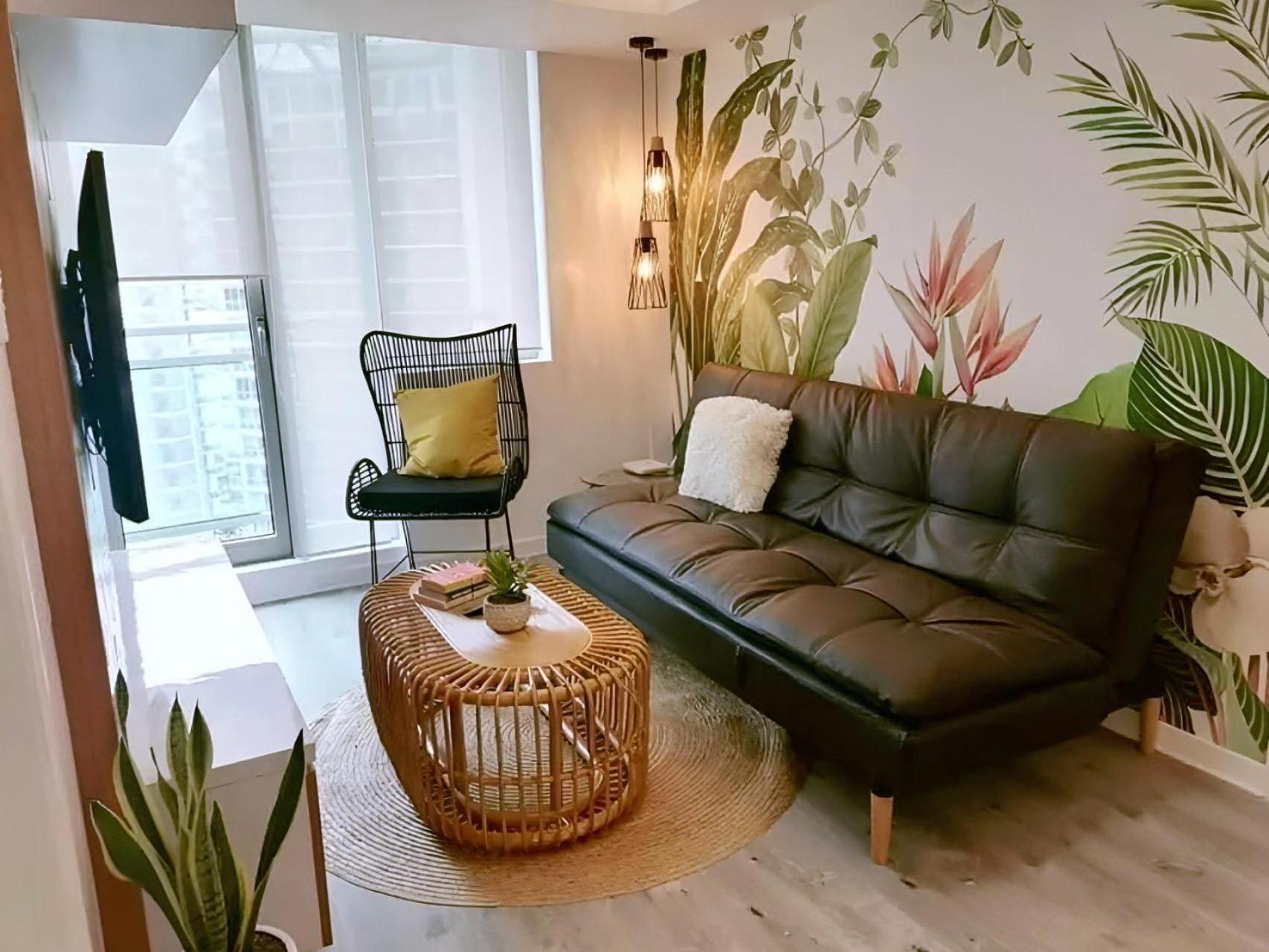 Manila Urban Resort At Azure Esterno foto